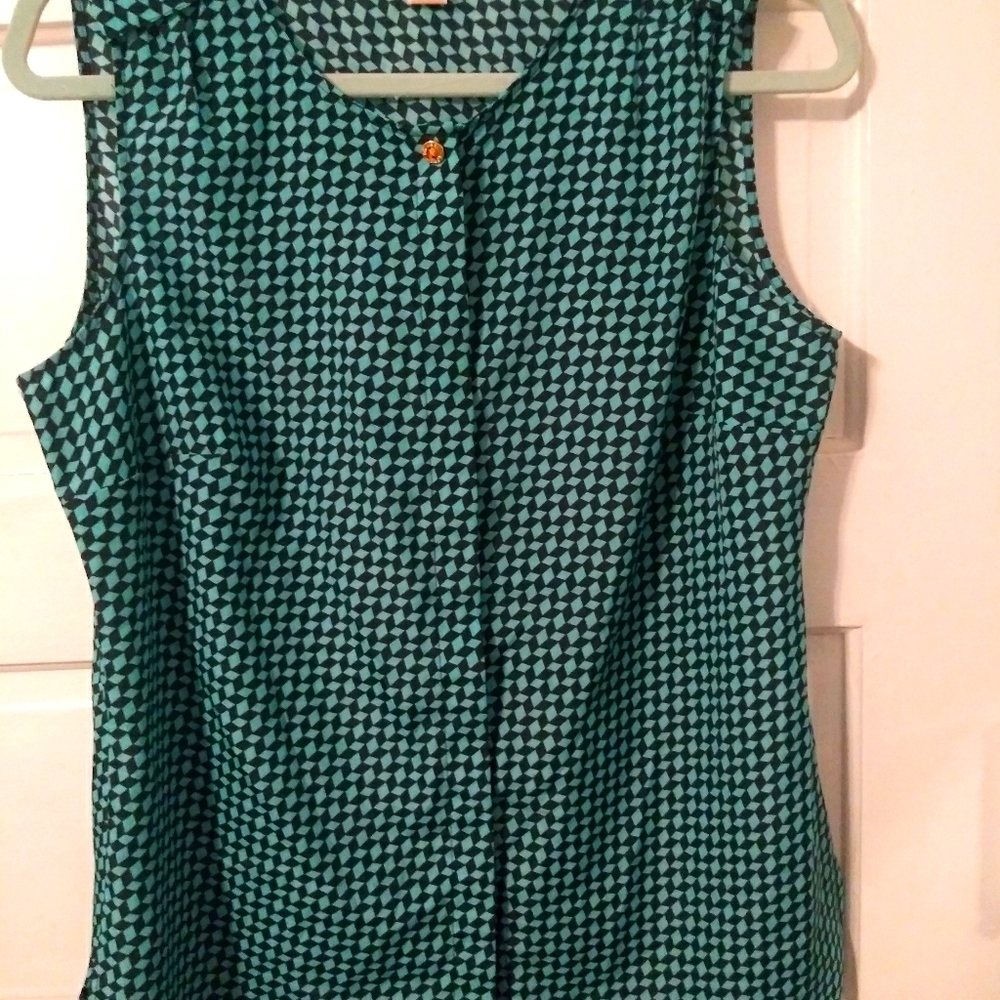 *CUTE* MICHAEL KORS WOMENS SHIRT TOP SIZE 6 NEW!!